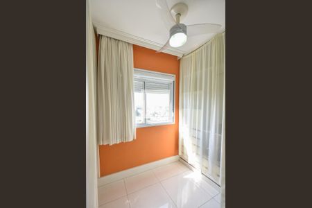 Apartamento à venda com 117m², 2 quartos e 2 vagasCloset Suíte 01