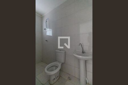 Banheiro de apartamento à venda com 1 quarto, 36m² em Vila Paulo Silas, São Paulo
