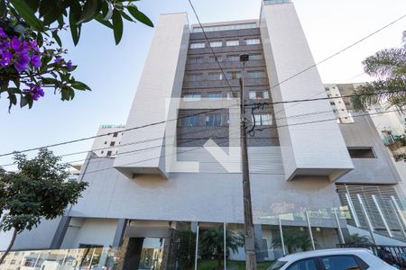 Apartamento para alugar com 68m², 2 quartos e 2 vagasFachada