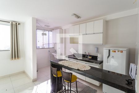 Apartamento para alugar com 68m², 2 quartos e 2 vagasCozinha