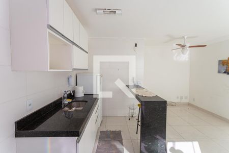 Apartamento para alugar com 68m², 2 quartos e 2 vagasCozinha
