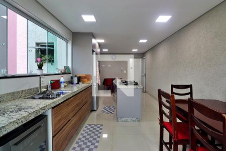 Apartamento à venda com 138m², 2 quartos e 2 vagasCozinha