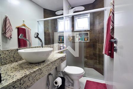 Banheiro da Suíte de apartamento à venda com 2 quartos, 138m² em Vila Valparaiso, Santo André