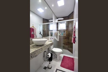 Banheiro da Suíte de apartamento à venda com 2 quartos, 138m² em Vila Valparaiso, Santo André