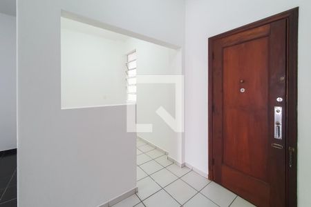 Apartamento à venda com 100m², 2 quartos e sem vagaSala