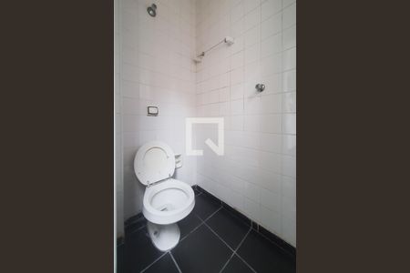 Apartamento à venda com 100m², 2 quartos e sem vagaBanheiro de Serviço