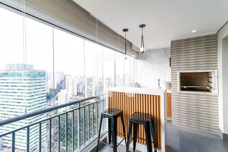 Varanda Gourmet de apartamento à venda com 3 quartos, 129m² em Jardim Caboré, São Paulo