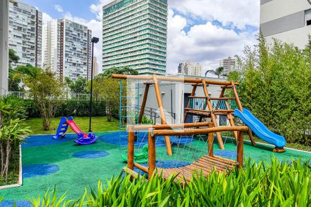 Apartamento à venda com 129m², 3 quartos e 3 vagasÁrea Comum - Playground