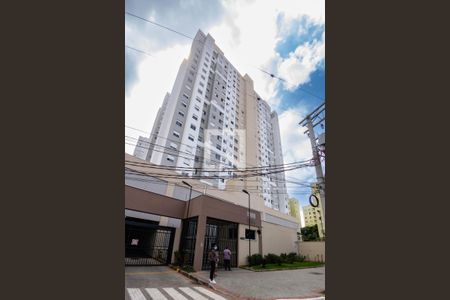 Studio para alugar com 32m², 1 quarto e sem vaga Studio para alugar com 32m², 1 quarto e sem vagaFachada