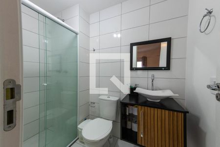 Banheiro de kitnet/studio para alugar com 1 quarto, 32m² em Vila Graciosa, São Paulo