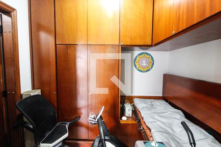 Apartamento à venda com 280m², 5 quartos e 4 vagas Apartamento à venda com 280m², 5 quartos e 4 vagasQuarto de serviço