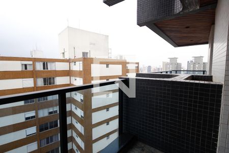 Apartamento à venda com 280m², 5 quartos e 4 vagas Apartamento à venda com 280m², 5 quartos e 4 vagasVaranda