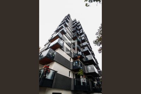 Apartamento à venda com 280m², 5 quartos e 4 vagas Apartamento à venda com 280m², 5 quartos e 4 vagasFachada do bloco