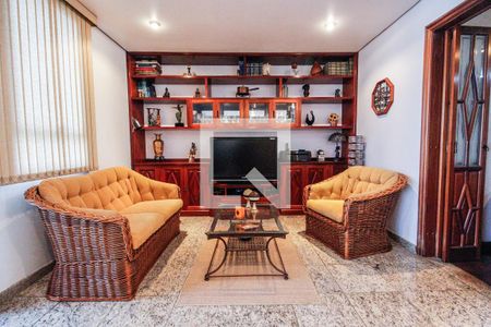 Apartamento à venda com 280m², 5 quartos e 4 vagas Apartamento à venda com 280m², 5 quartos e 4 vagasSala 5