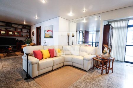 Apartamento à venda com 280m², 5 quartos e 4 vagas Apartamento à venda com 280m², 5 quartos e 4 vagasSala 4