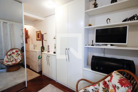 Apartamento à venda com 280m², 5 quartos e 4 vagas Apartamento à venda com 280m², 5 quartos e 4 vagasQuarto 2