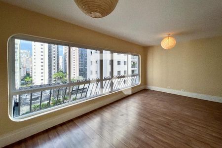 Sala de apartamento para alugar com 3 quartos, 126m² em Vila Nova Conceição, São Paulo