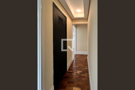 Apartamento para alugar com 126m², 3 quartos e 2 vagas Apartamento para alugar com 126m², 3 quartos e 2 vagasSuíte