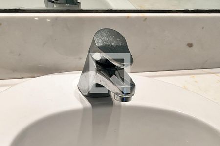 Apartamento para alugar com 126m², 3 quartos e 2 vagas Apartamento para alugar com 126m², 3 quartos e 2 vagasBanheiro da Suíte