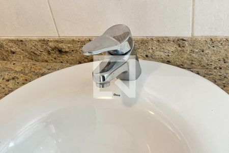 Apartamento para alugar com 126m², 3 quartos e 2 vagas Apartamento para alugar com 126m², 3 quartos e 2 vagasBanheiro