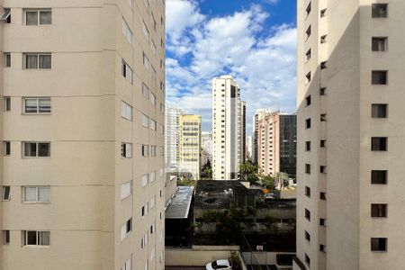 Vista de apartamento para alugar com 3 quartos, 126m² em Vila Nova Conceição, São Paulo