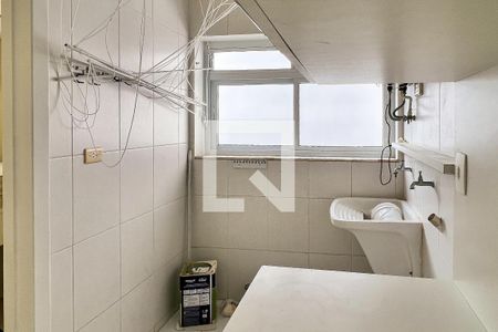 Apartamento para alugar com 126m², 3 quartos e 2 vagas Apartamento para alugar com 126m², 3 quartos e 2 vagasÁrea de Serviço
