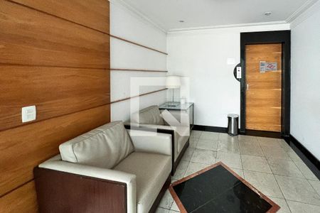 Apartamento para alugar com 126m², 3 quartos e 2 vagas Apartamento para alugar com 126m², 3 quartos e 2 vagasÁrea comum - Hall