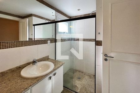 Apartamento para alugar com 126m², 3 quartos e 2 vagas Apartamento para alugar com 126m², 3 quartos e 2 vagasBanheiro