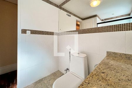 Apartamento para alugar com 126m², 3 quartos e 2 vagas Apartamento para alugar com 126m², 3 quartos e 2 vagasBanheiro