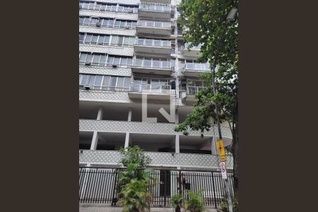 Apartamento à venda com 298m², 4 quartos e 2 vagas Apartamento à venda com 298m², 4 quartos e 2 vagasPortaria