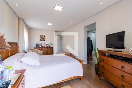 Apartamento à venda com 213m², 2 quartos e 3 vagasSuíte 2