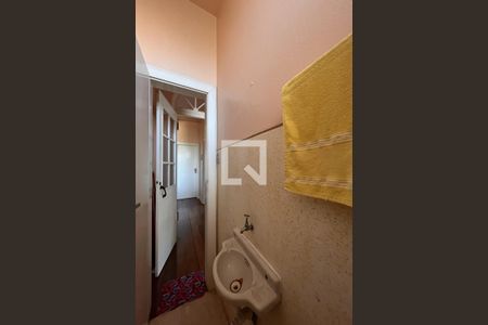 Casa à venda com 1950m², 4 quartos e 5 vagasLavabo