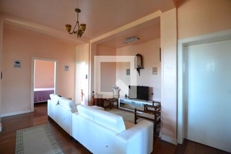 Sala de casa à venda com 4 quartos, 1950m² em Cristal, Porto Alegre