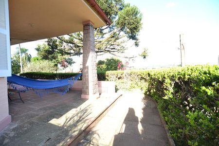 Casa à venda com 1950m², 4 quartos e 5 vagasJardim