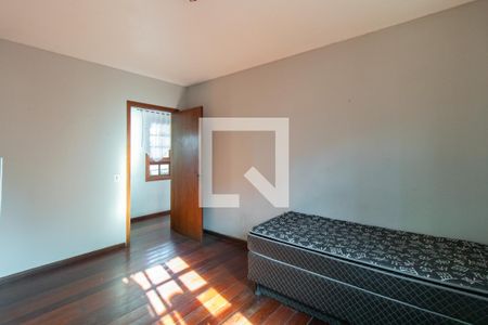 Casa de condomínio para alugar com 340m², 5 quartos e 2 vagasCobertura