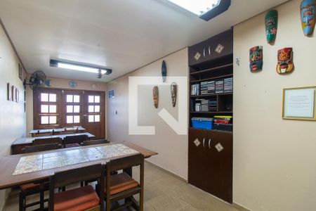 Casa de condomínio para alugar com 340m², 5 quartos e 2 vagasChurrasqueira