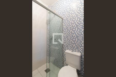 Casa de condomínio para alugar com 340m², 5 quartos e 2 vagasBanheiro