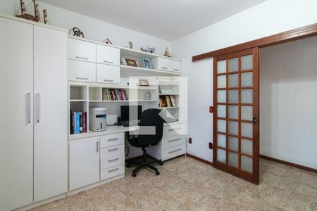 Casa de condomínio para alugar com 340m², 5 quartos e 2 vagasQuarto 1