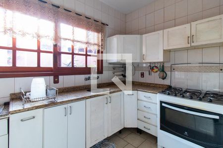 Casa de condomínio para alugar com 340m², 5 quartos e 2 vagasCozinha integrada na sala