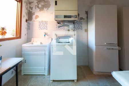 Casa de condomínio para alugar com 340m², 5 quartos e 2 vagasÁrea de Serviço