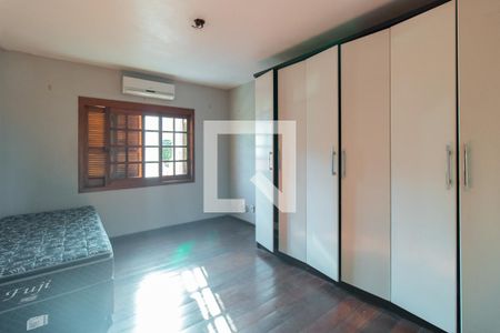 Casa de condomínio para alugar com 340m², 5 quartos e 2 vagasCobertura