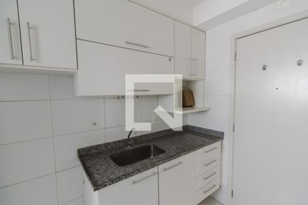 Apartamento para alugar com 70m², 2 quartos e 2 vagas Apartamento para alugar com 70m², 2 quartos e 2 vagasCozinha