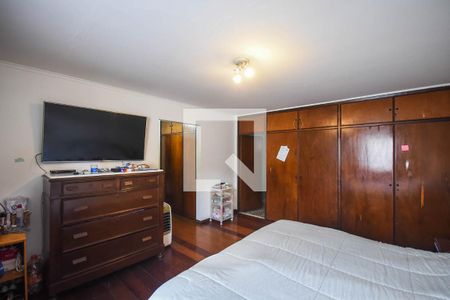 Casa para alugar com 295m², 5 quartos e 5 vagas Casa para alugar com 295m², 5 quartos e 5 vagasSuíte 2