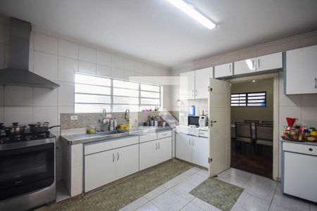 Casa para alugar com 295m², 5 quartos e 5 vagas Casa para alugar com 295m², 5 quartos e 5 vagasCozinha