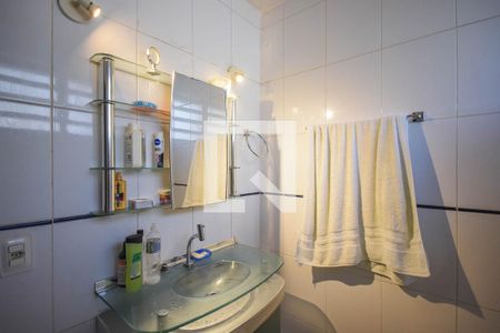 Casa para alugar com 295m², 5 quartos e 5 vagas Casa para alugar com 295m², 5 quartos e 5 vagasBanheiro suíte 1