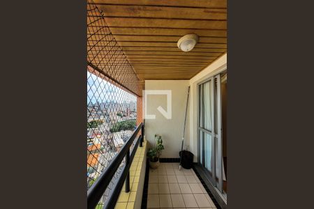 varanda de apartamento para alugar com 3 quartos, 82m² em Vila Gumercindo, São Paulo