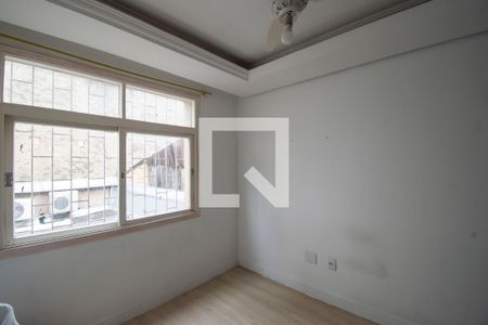Quarto 2 de apartamento para alugar com 2 quartos, 54m² em Santo Antônio, Porto Alegre