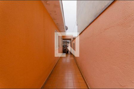 Casa à venda com 145m², 3 quartos e 3 vagasCorredor Lateral