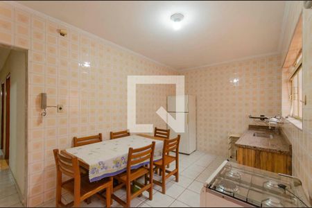 Casa à venda com 145m², 3 quartos e 3 vagasCozinha