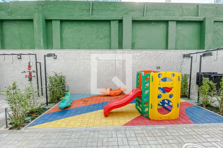Apartamento à venda com 38m², 2 quartos e sem vagaÁrea Comum - Playground